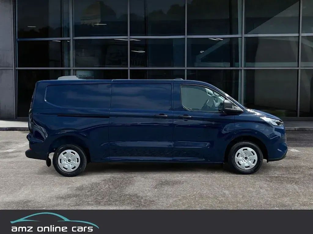 Neu Ford Transit Custom Trend 170 PS (125 kW) 2026 Blau Limousine