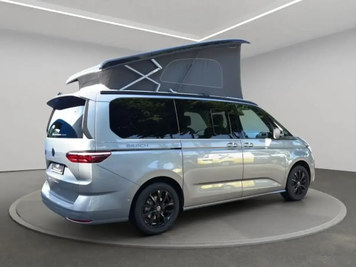Gebraucht VW California Beach 150 PS (110 kW) 2026 Silber Van