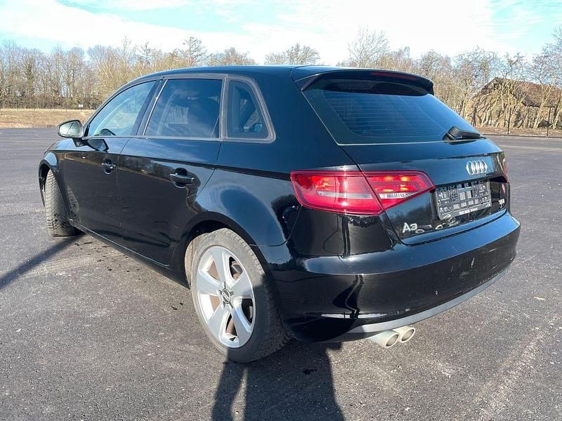 Gebraucht Audi A3 Ambition 150 PS (110 kW) 2015 Schwarz Limousine