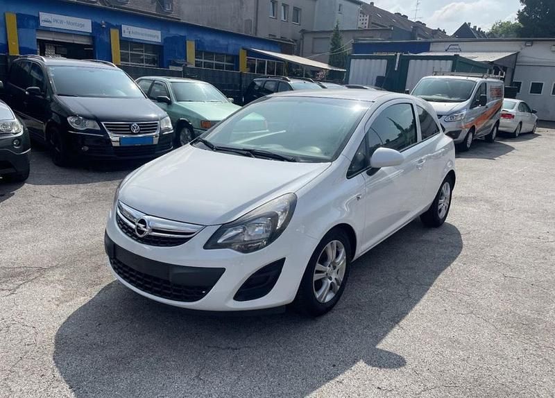 Weiß Gebraucht 2014 Opel Corsa Limousine | 3.650 € (Guter Preis) - Bild 1/4