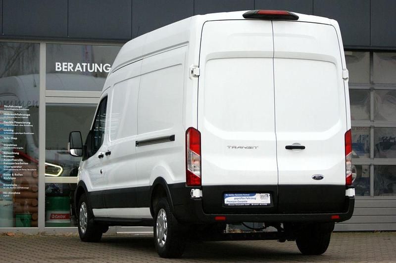 Gebraucht Ford Transit Trend 185 PS (136 kW) 2020 Weiß Abholung