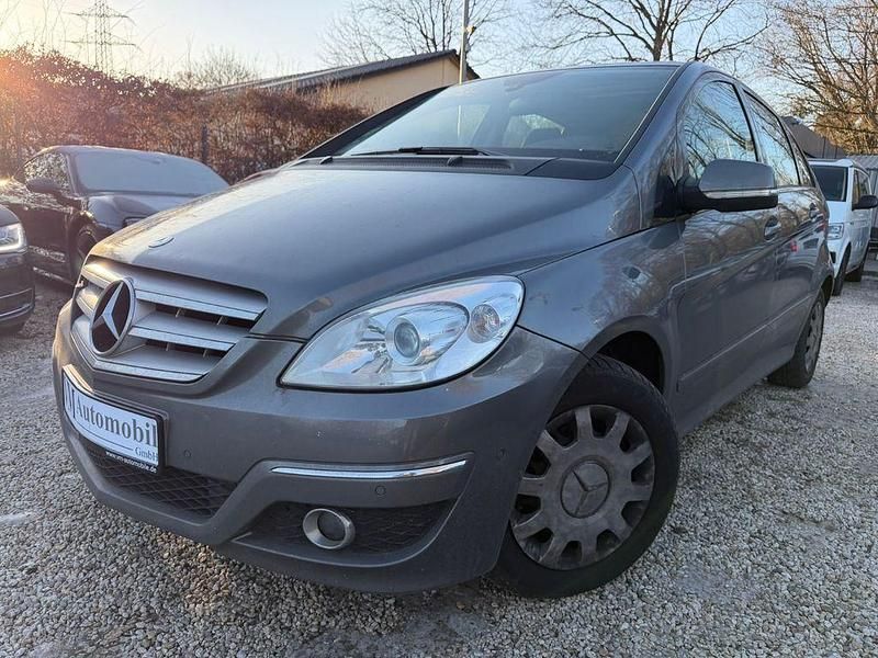 Grau Gebraucht 2009 Mercedes 170 SUV | 5.990 € (Fairer Preis) - Bild 1/4