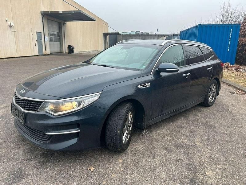 Gebraucht Kia Optima 141 PS (103 kW) 2018 Blau Kombi
