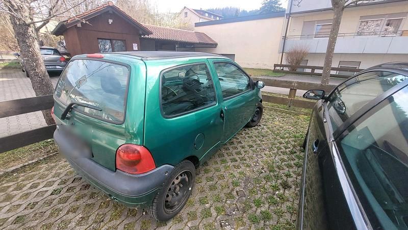 Gebraucht Renault Twingo 59 PS (43 kW) 2001 Grün Kleinwagen