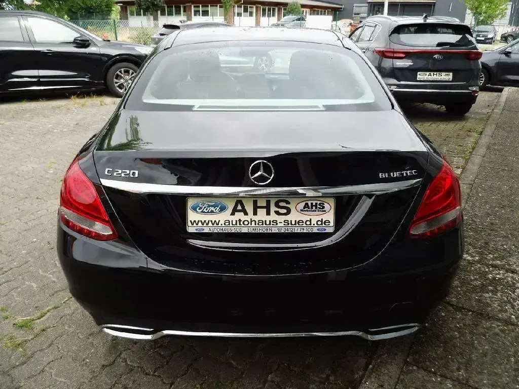 Gebraucht Mercedes C220 170 PS (125 kW) 2014 Obsidianschwarz  metalliclack Limousine