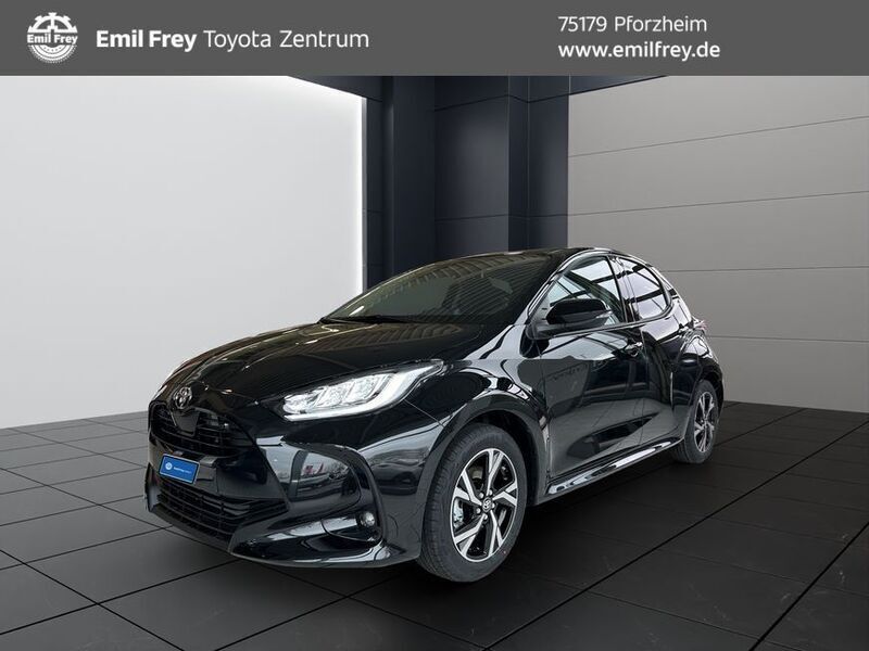 Mysticschwarz mica Neu 2025 Toyota Yaris Hybrid Comfort Limousine | 24.490 € (Fairer Preis) - Bild 1/4