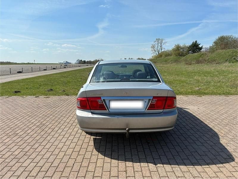 Second-hand Kia Magentis EX 2006 Argintiu Berlinǎ