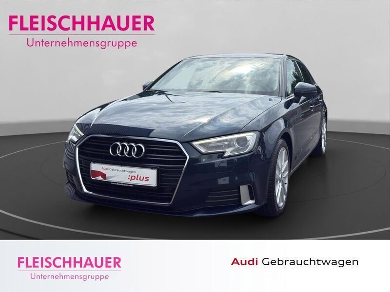 Cosmos blue, metallic Gebraucht 2017 Audi A3 Sportback Sport Limousine | 16.990 € (Etwas zu teuer) - Bild 1/4