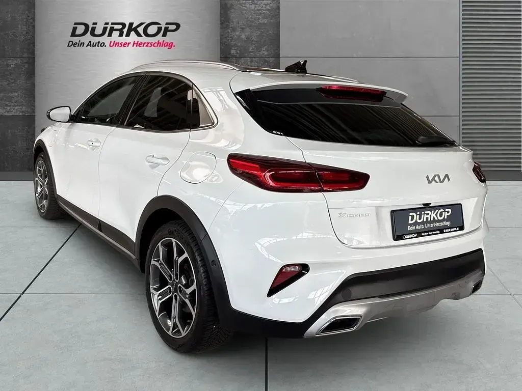 Gebraucht Kia XCeed Platinum 141 PS (103 kW) 2022 Weiß SUV
