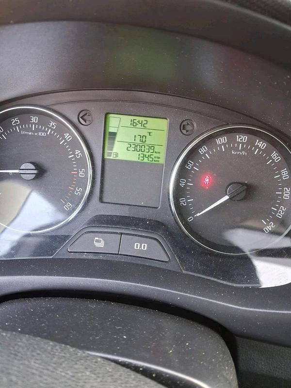 Gebraucht Skoda Roomster 90 PS (66 kW) 2012 Grau Van / Kleinbus