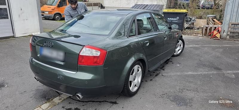 Gebraucht Audi A4 S-Line 170 PS (125 kW) 2002 Grün Limousine