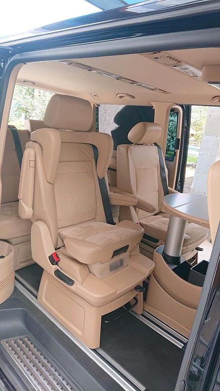 Gebraucht VW Multivan Highline 174 PS (127 kW) 2009 Schwarz Van / Kleinbus