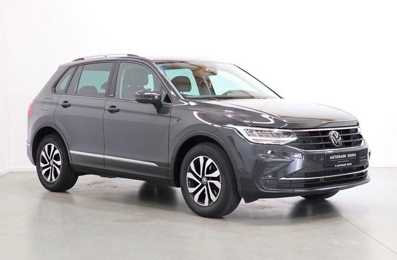 Gebraucht VW Tiguan Active 150 PS (110 kW) 2022 Grau SUV