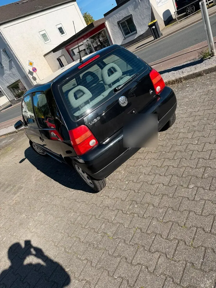 Gebraucht VW Lupo 60 PS (44 kW) 2002 Schwarz Kleinwagen