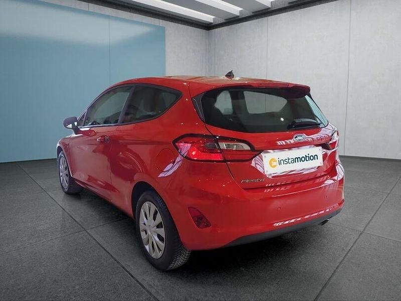Gebraucht Ford Fiesta 75 PS (55 kW) 2022 Rot Kleinwagen