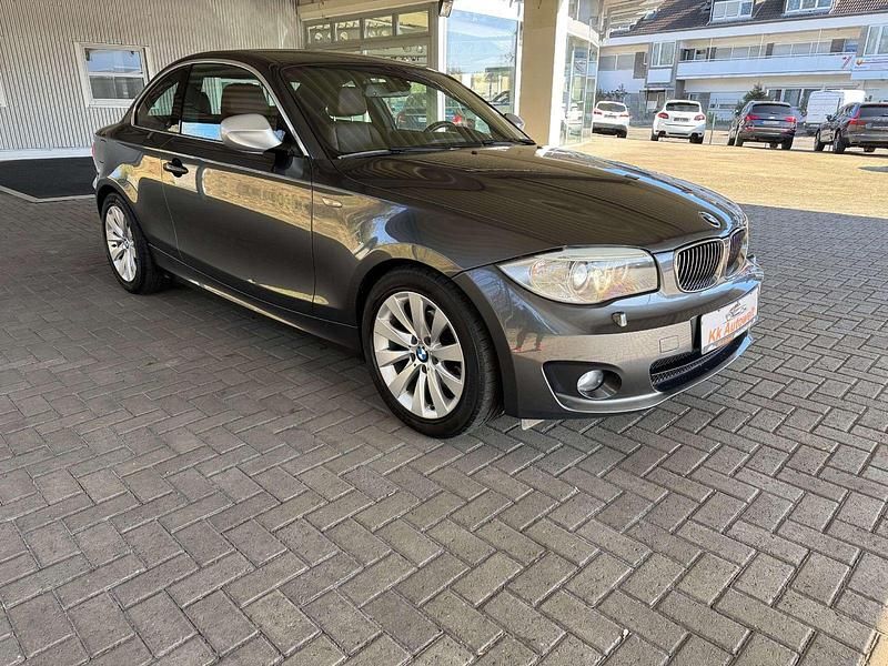 Gebraucht BMW 118 Coupé Advantage 143 PS (105 kW) 2013 Mineralgrau metallic Coupé