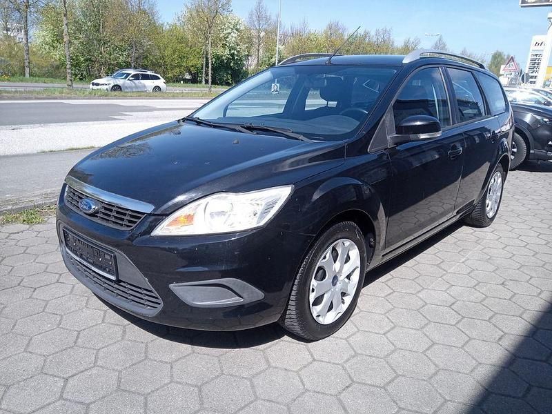 Gebraucht Ford Focus 101 PS (74 kW) 2010 Schwarz Limousine