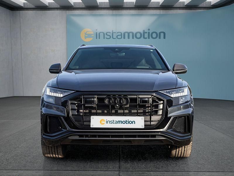 Gebraucht Audi Q8 S-Line 286 PS (210 kW) 2022 Grau SUV