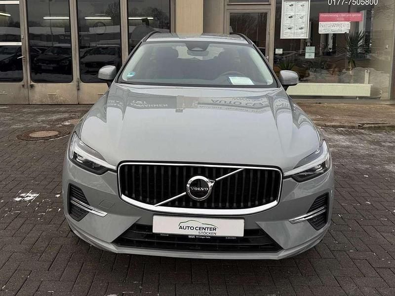 Gebraucht Volvo XC60 Core 197 PS (144 kW) 2024 Vapour grey / metallic SUV