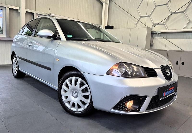 Silber Gebraucht 2007 Seat Ibiza Comfort Kleinwagen | 4.390 € (Teuer) - Bild 1/4
