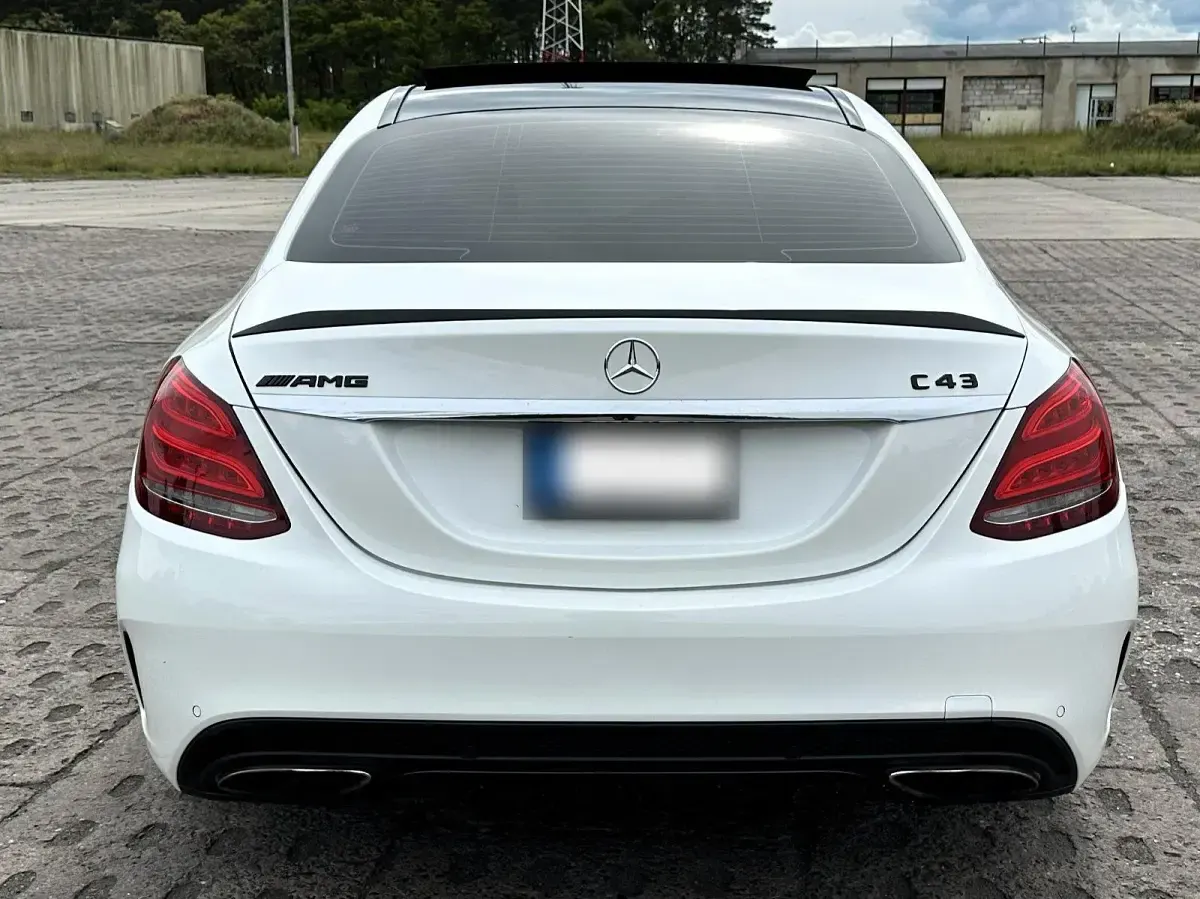 Gebraucht Mercedes C450 AMG AMG 428 PS (314 kW) 2016 Weiß Limousine