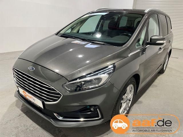 Grau Gebraucht 2022 Ford Galaxy Titanium Van / Kleinbus | 22.450 € (Fairer Preis) - Bild 1/4