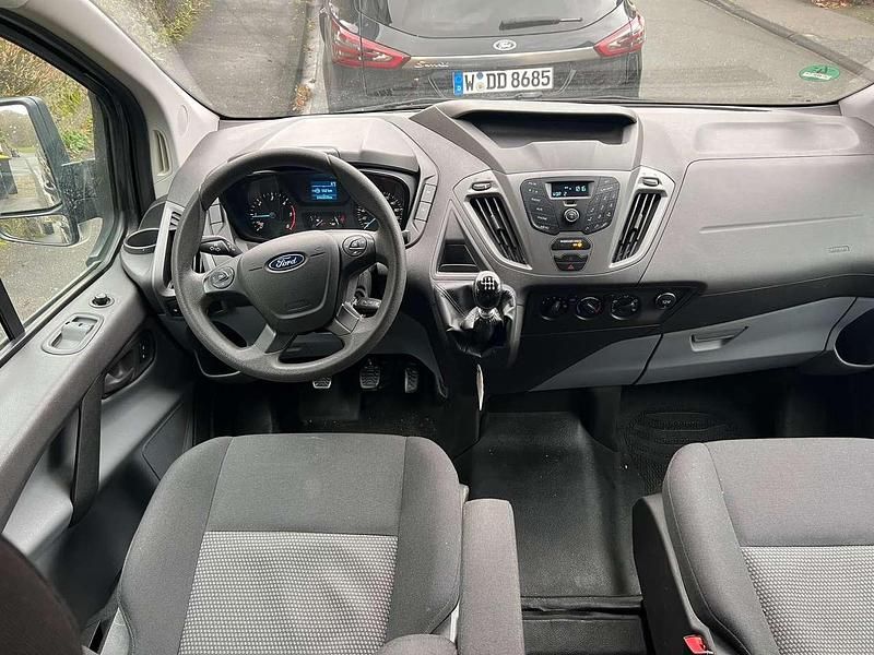 Second-hand Ford Transit Custom 101 CP (74 kW) 2016 Gri Monovolum