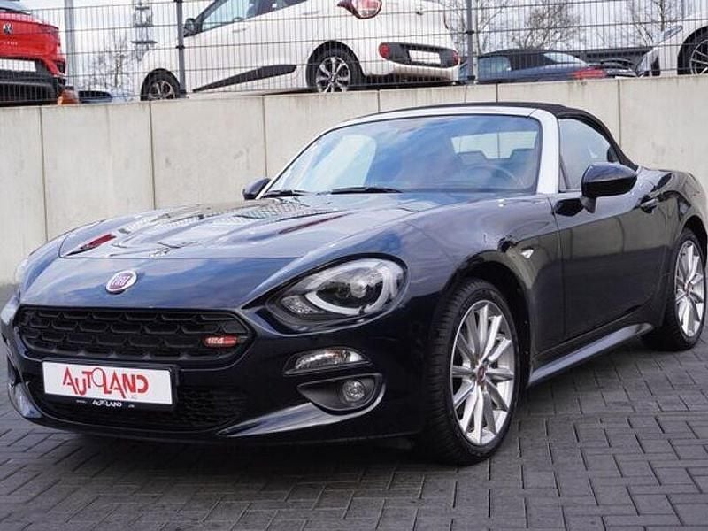 Gebraucht Fiat 124 Spider Lusso 140 PS (102 kW) 2017 Schwarz Cabrio