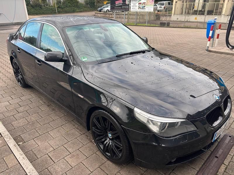 Schwarz Gebraucht 2004 BMW 525 Limousine | 7.500 € (Teuer) - Bild 1/4