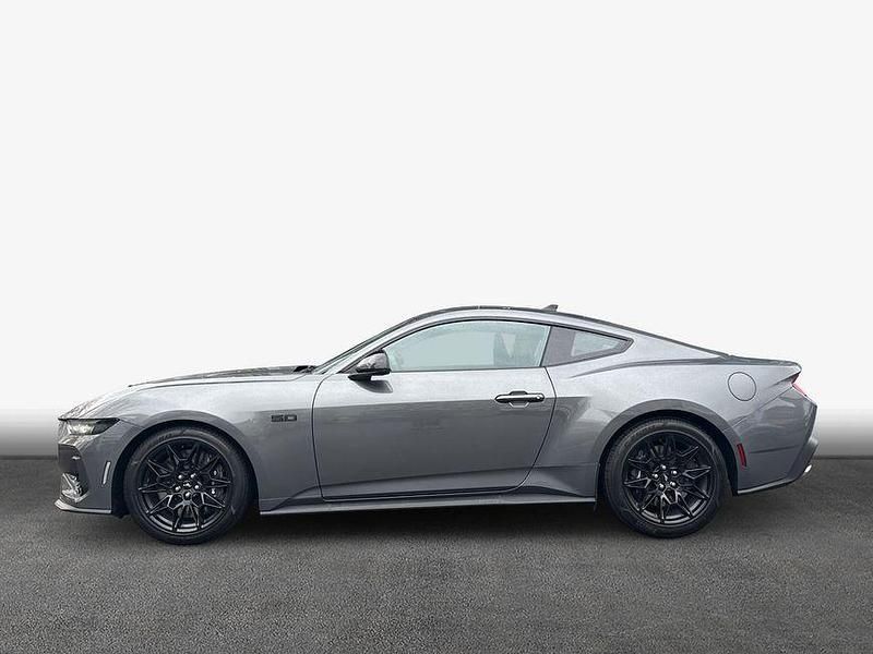Neu Ford Mustang GT Fastback 446 PS (328 kW) 2026 Grau Coupé
