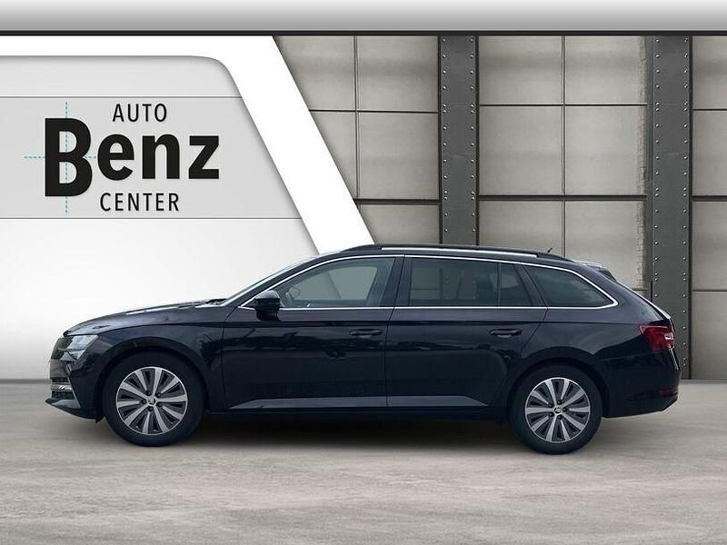 Gebraucht Skoda Superb Ambition 115 PS (84 kW) 2022 Schwarz