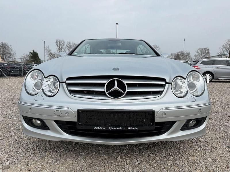 Gebraucht Mercedes CLK280 231 PS (169 kW) 2006 Silber Coupé