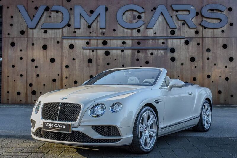Weiß Gebraucht 2015 Bentley Continental GT Convertible Mulliner Cabrio | 112.900 € (Etwas zu teuer) - Bild 1/4