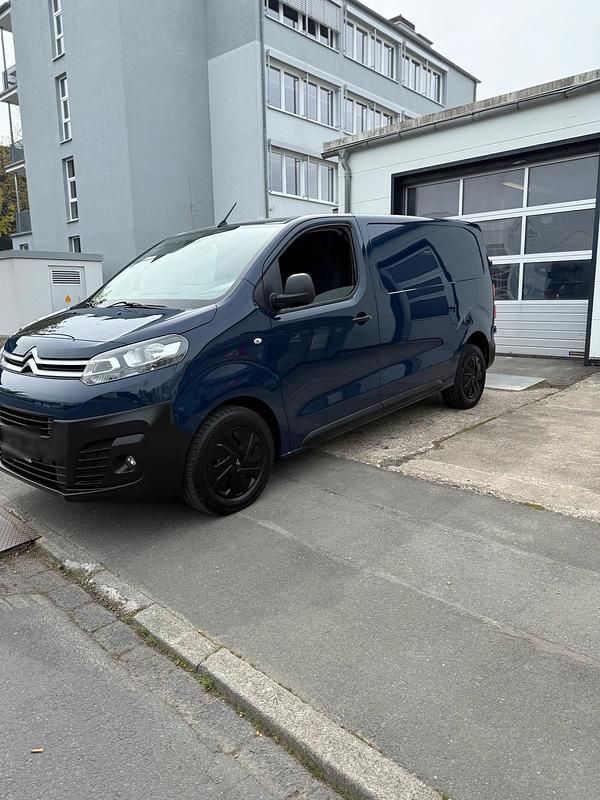 Usata Citroën Jumpy 122 CV (89 kW) 2018 Blu Monovolume
