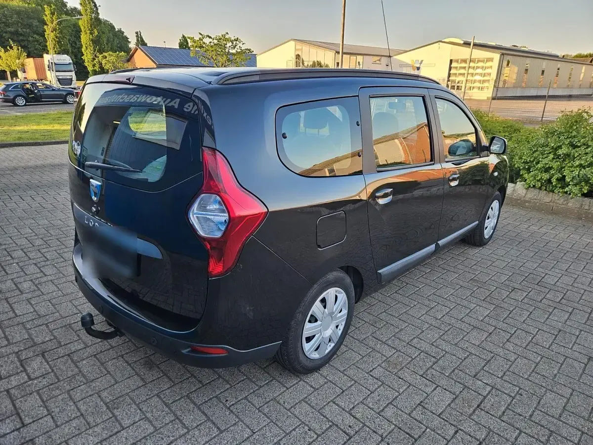 Gebraucht Dacia Lodgy Prestige 109 PS (80 kW) 2013 Schwarz Van / Kleinbus