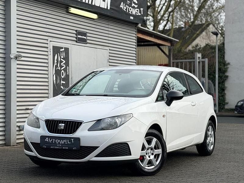Gebraucht Seat Ibiza SC Basis 60 PS (44 kW) 2012 Weiß Kleinwagen