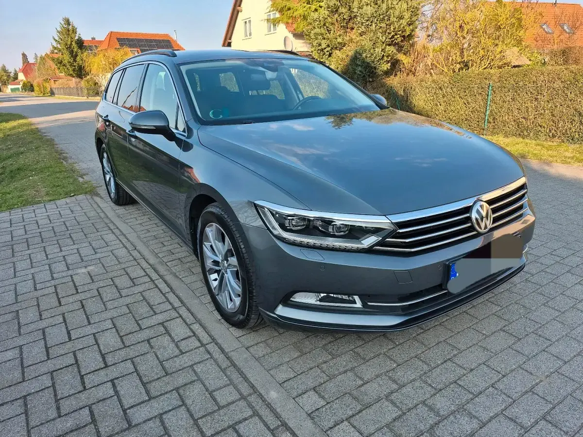 Usata VW Passat 120 CV (88 kW) 2016 Grigio Station wagon