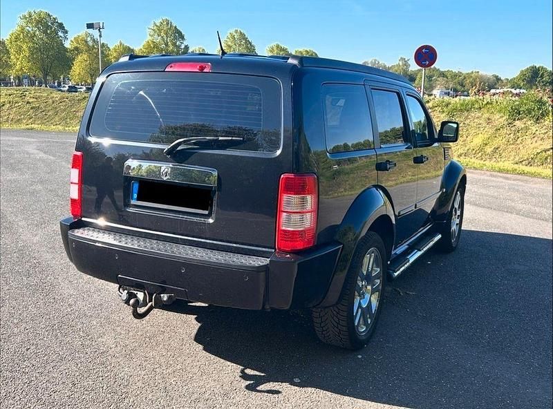 Second-hand Dodge Nitro 177 CP (130 kW) 2008 Negru SUV