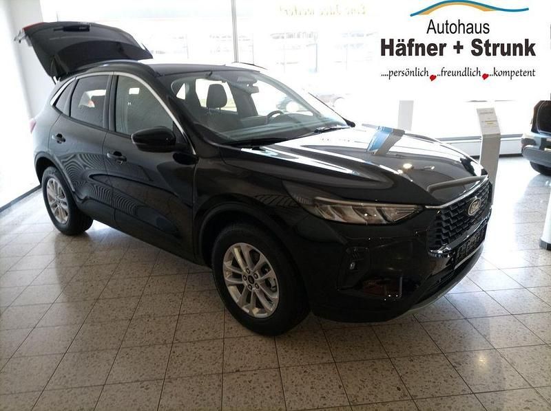 Neu Ford Kuga Titanium 151 PS (111 kW) 2026 Schwarz SUV