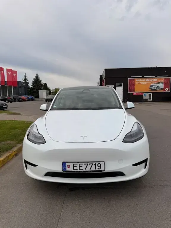 Usata Tesla Model Y 219 kW (299 CV) 2023 Bianco SUV