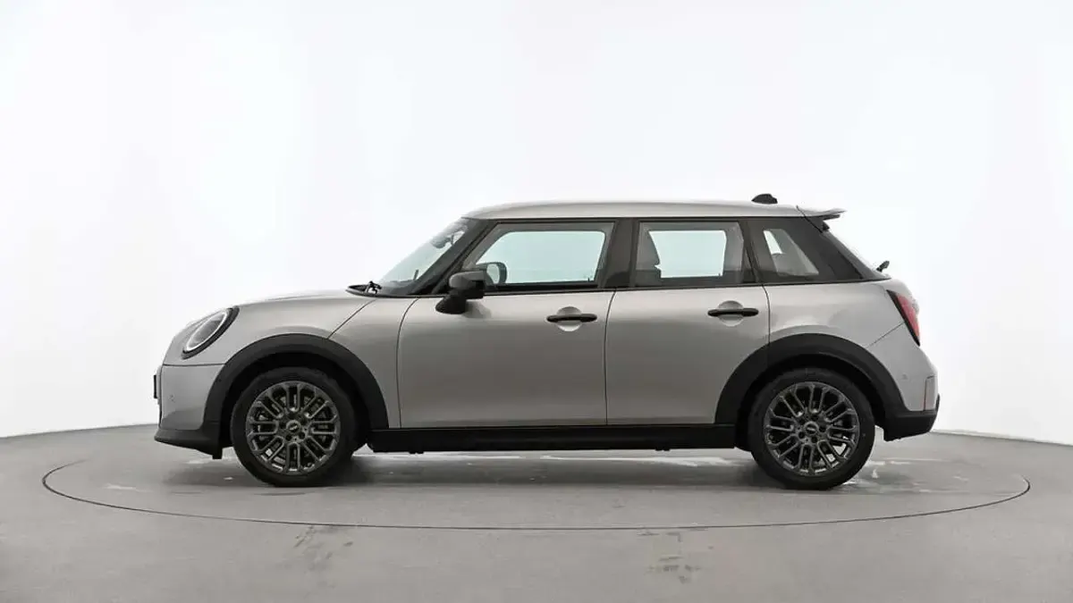 Gebraucht Mini Cooper S Classic 204 PS (150 kW) 2024 Grau Kleinwagen