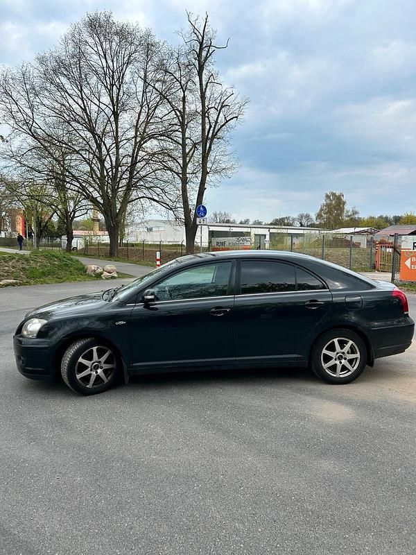 Gebraucht Toyota Avensis 130 PS (95 kW) 2007 Schwarz Limousine