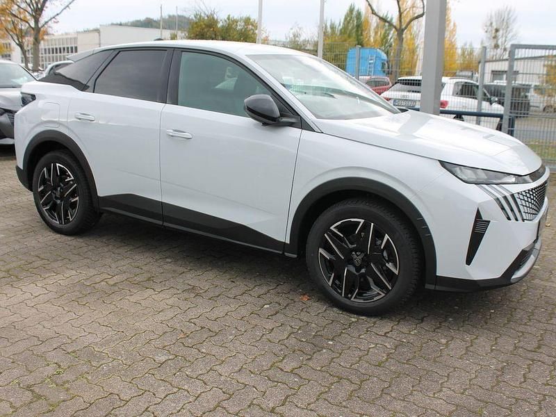 Neu Peugeot 3008 Allure 145 PS (106 kW) 2025 Weiß SUV