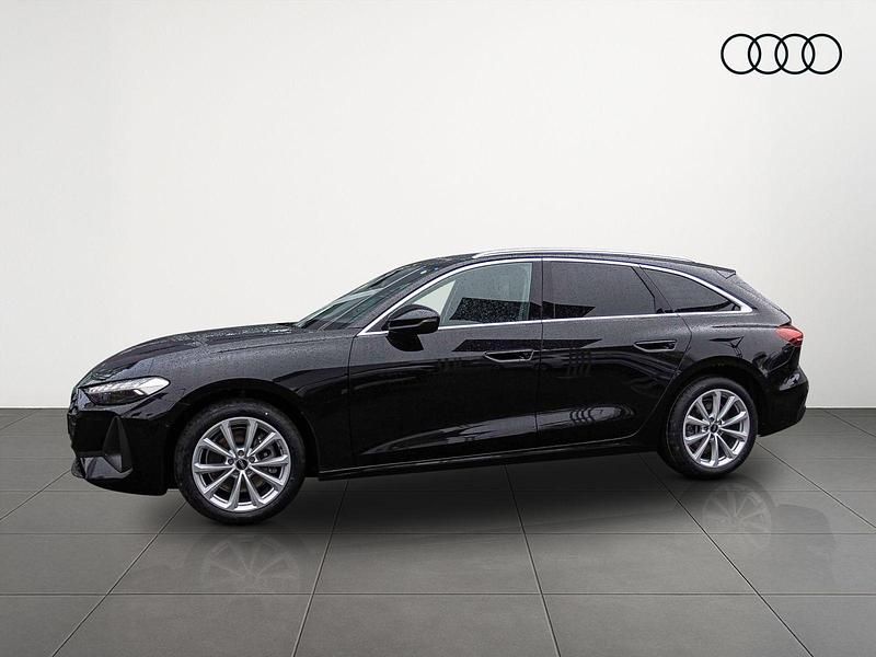 Gebraucht Audi A5 Ambiente 204 PS (150 kW) 2025 Mythosschwarz metallic Kombi