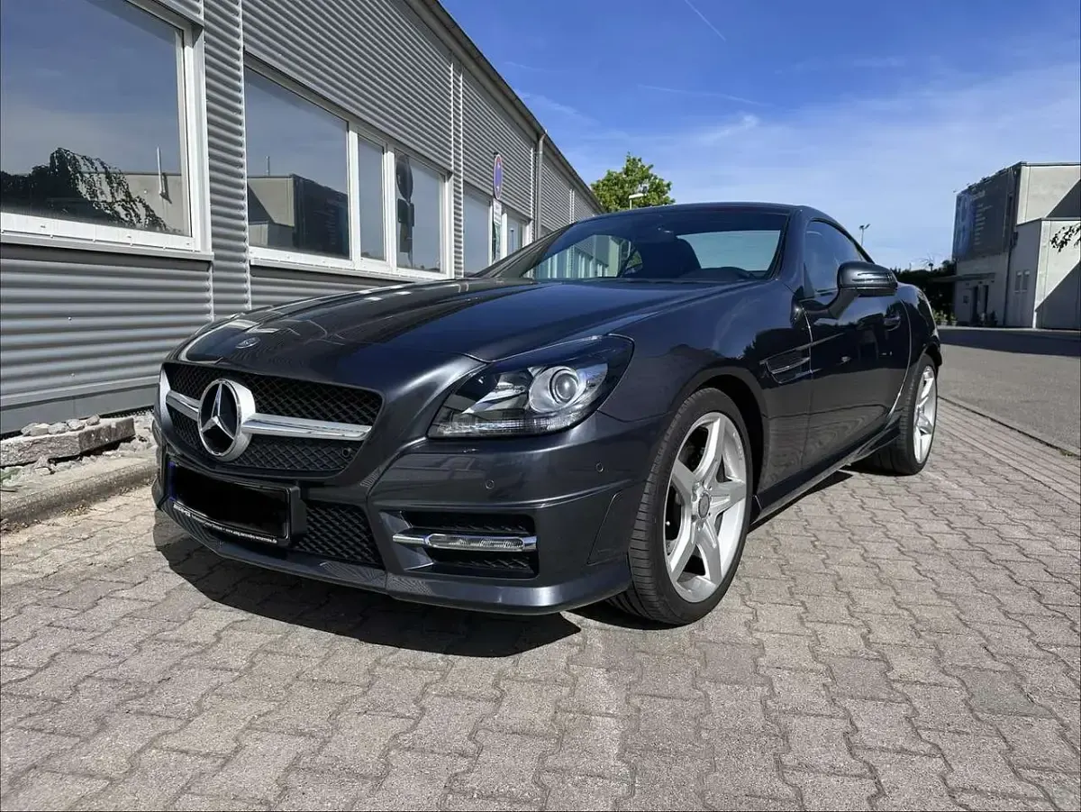 Gebraucht Mercedes SLK200 Sport 184 PS (135 kW) 2013 Grau Cabrio
