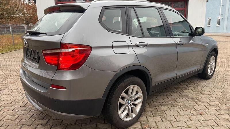 Gebraucht BMW X3 Sport Line 245 PS (180 kW) 2012 Grau SUV