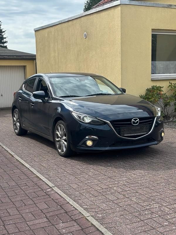Blau Gebraucht 2014 Mazda 3 Active Limousine | 5.499 € (Fairer Preis) - Bild 1/4