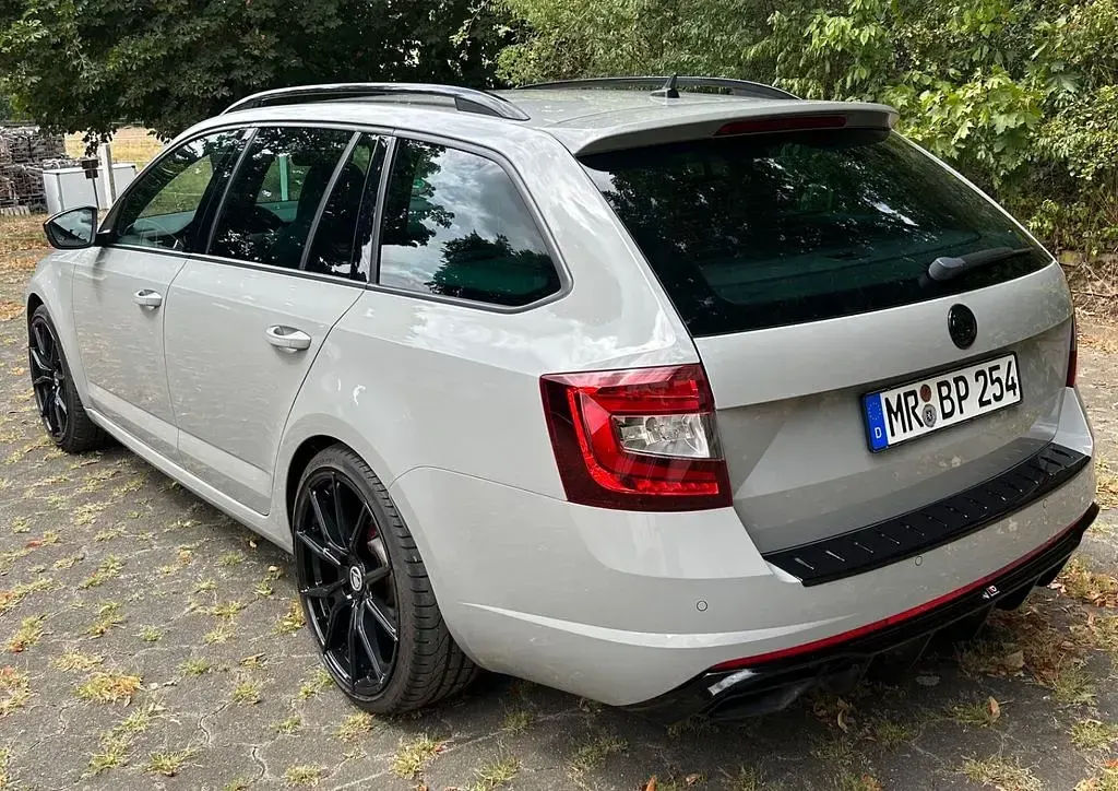 Gebraucht Skoda Octavia RS 220 PS (161 kW) 2020 Grau Kombi