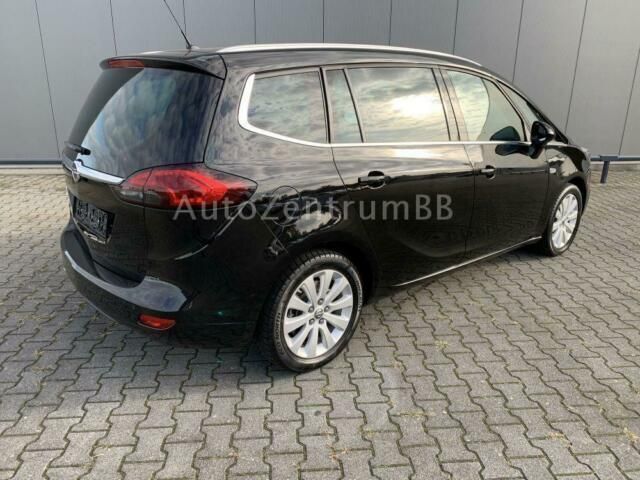 Gebraucht Opel Zafira Innovation 136 PS (100 kW) 2019 Schwarz metallic Van / Kleinbus