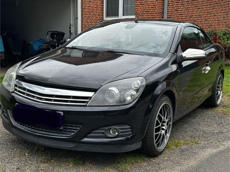 Schwarz Gebraucht 2007 Opel Astra Cabriolet Edition Cabrio | 3.999 € (Fairer Preis) - Bild 1/4